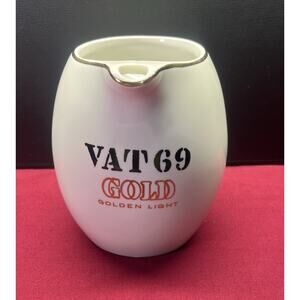 VAT 69 Gold Golden Light Blended‎ Scotch Whiskey Bar Pitcher